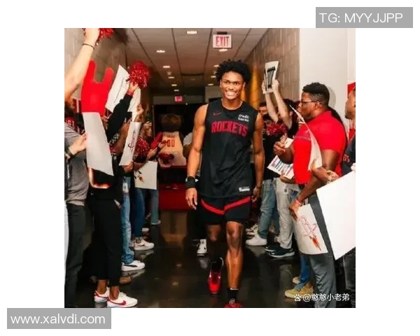 精彩对决篮球直播火箭队挑战马刺队全场比赛精彩瞬间回顾